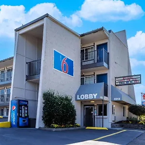 Hotel 6 Or Southeast **